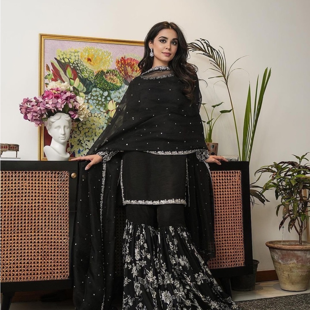 Pakistani Indian dress
